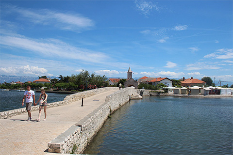 hr_small_town03